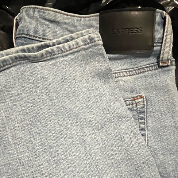 Express Men’s Slim Straight Light Wash Low Stretch Jeans, Size 34x30, EUC - Picture 8 of 11